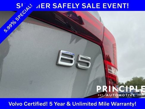Certified 2025 Volvo S60 B5 Core FWD image 14