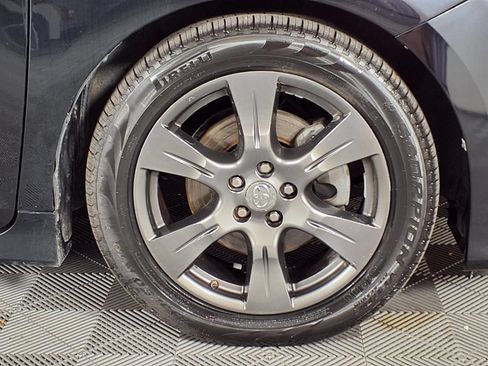 Used 2017 Toyota Sienna SE Premium FWD image 36