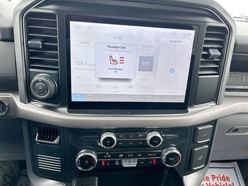 New 2025 Ford F150 Lightning XLT image 21