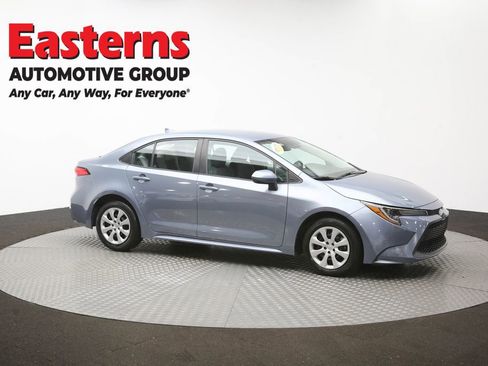 Used 2022 Toyota Corolla LE FWD image 46