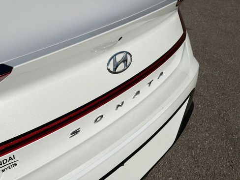 Used 2020 Hyundai Sonata SEL image 11