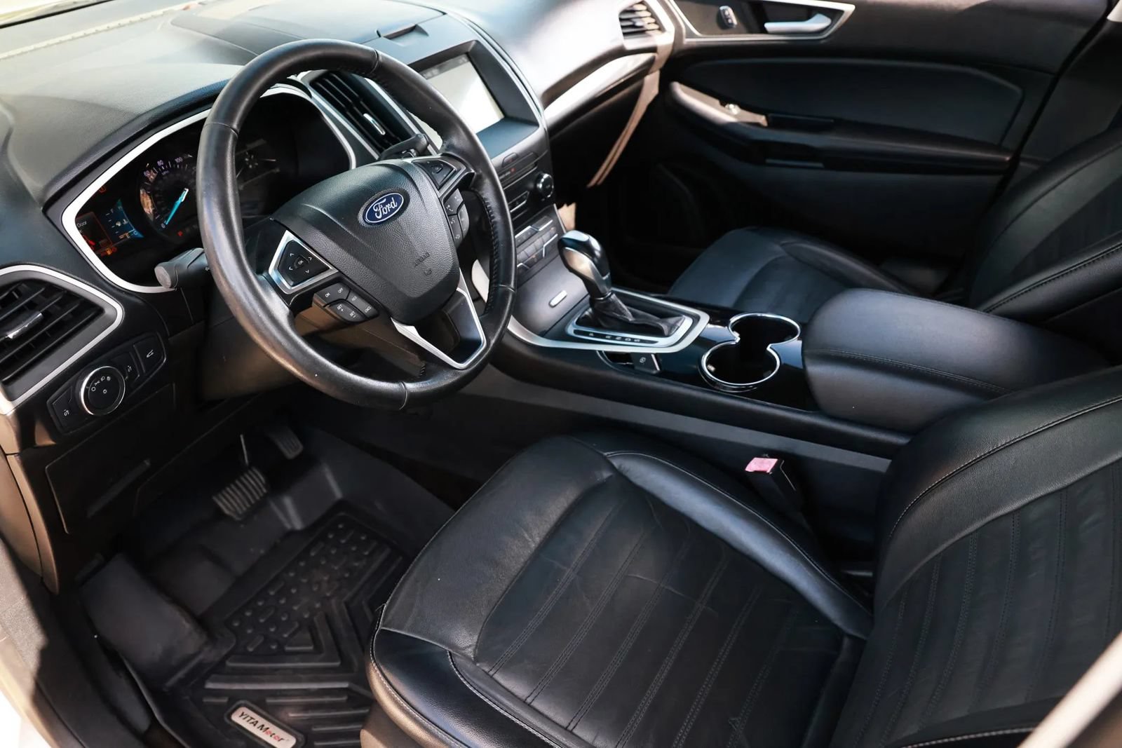 Used 2018 Ford Edge SEL w/ Equipment Group 201A FWD image 19