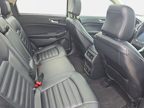 Used 2022 Ford Edge SEL w/ Convenience Package AWD/4WD image 11