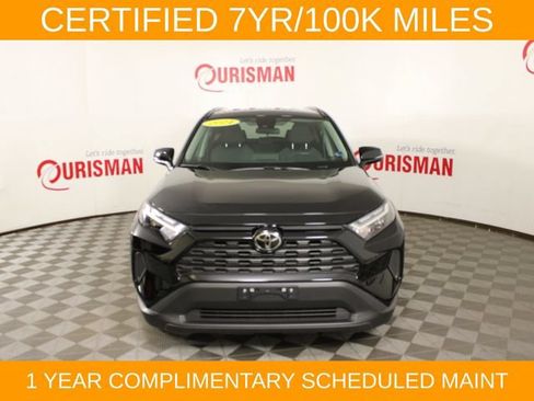 Used 2025 Toyota RAV4 XLE AWD/4WD image 12