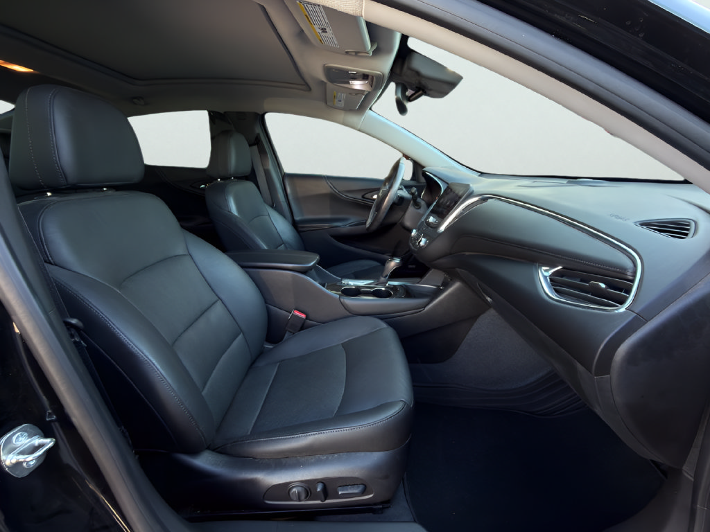 Used 2019 Chevrolet Malibu Premier w/ Sun and Wheel Package FWD image 14