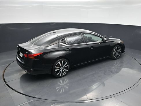 Used 2019 Nissan Altima 2.5 SR w/ SR Premium Package FWD image 39
