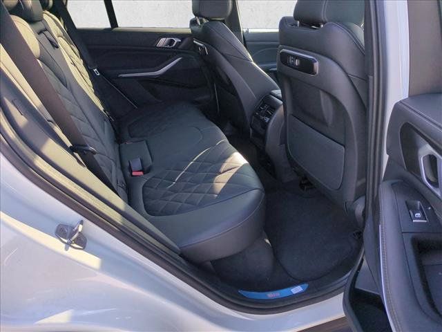 Certified 2025 BMW X5 sDrive40i RWD image 22