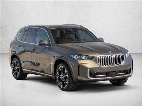 New 2026 BMW X5 sDrive40i w/ Parking Assistance Package RWD image 7