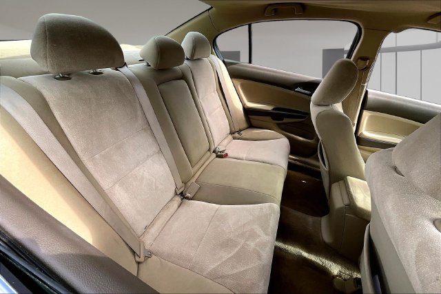 Used 2010 Honda Accord LX image 19
