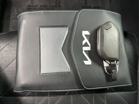Used 2024 Kia Telluride SX X-Line AWD/4WD image 44