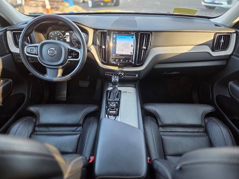 Used 2021 Volvo XC60 T5 Inscription AWD/4WD image 21