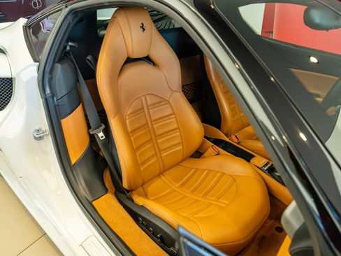 Certified 2016 Ferrari 488 GTB RWD image 19