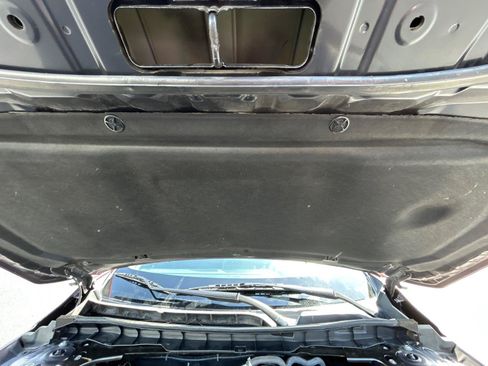 Used 2025 Nissan Altima 2.5 SV FWD image 12
