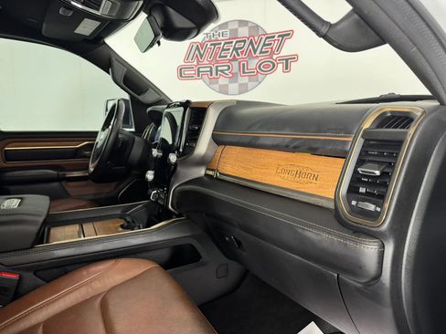 Used 2023 RAM 1500 Limited AWD/4WD image 12