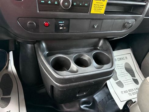 Used 2014 GMC Savana 2500 w/ Cold Climate Package RWD image 36