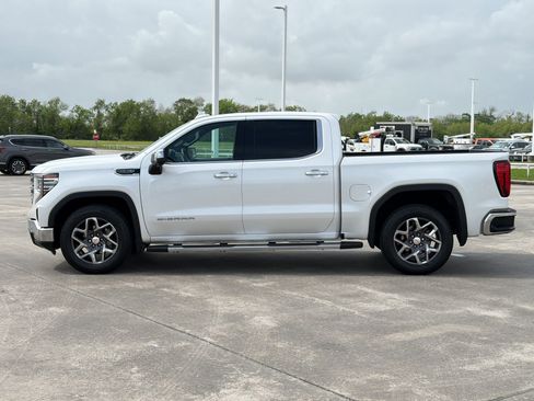 Used 2024 GMC Sierra 1500 SLT w/ SLT Premium Plus Package image 2