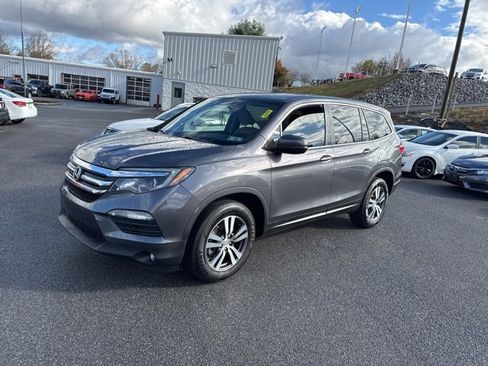 Used 2018 Honda Pilot EX image 4