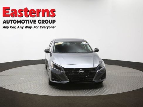 Used 2025 Nissan Altima 2.5 SV image 53