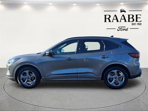 Used 2024 Ford Escape ST-Line w/ Tech Pack #1 image 4