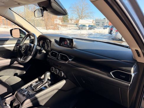 Used 2020 MAZDA CX-5 Sport image 16