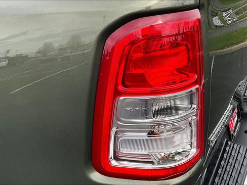 Used 2020 RAM 1500 Big Horn AWD/4WD image 23