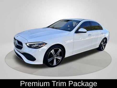 Used 2022 Mercedes-Benz C 300 Sedan image 3