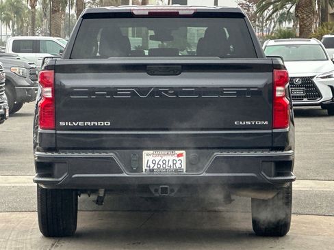 Certified 2022 Chevrolet Silverado 1500 Custom image 5