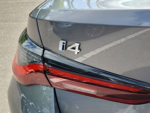 Certified 2023 BMW i4 eDrive35 RWD image 6