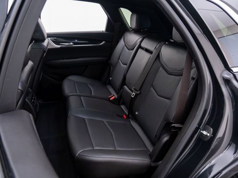 Used 2020 Cadillac XT5 Premium Luxury w/ LPO, Floor Liner Package image 20