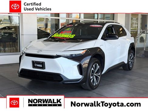 Used 2024 Toyota bZ4X FWD image 1