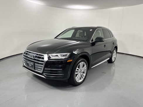Used 2018 Audi Q5 2.0T Premium Plus w/ Premium Plus Package image 24