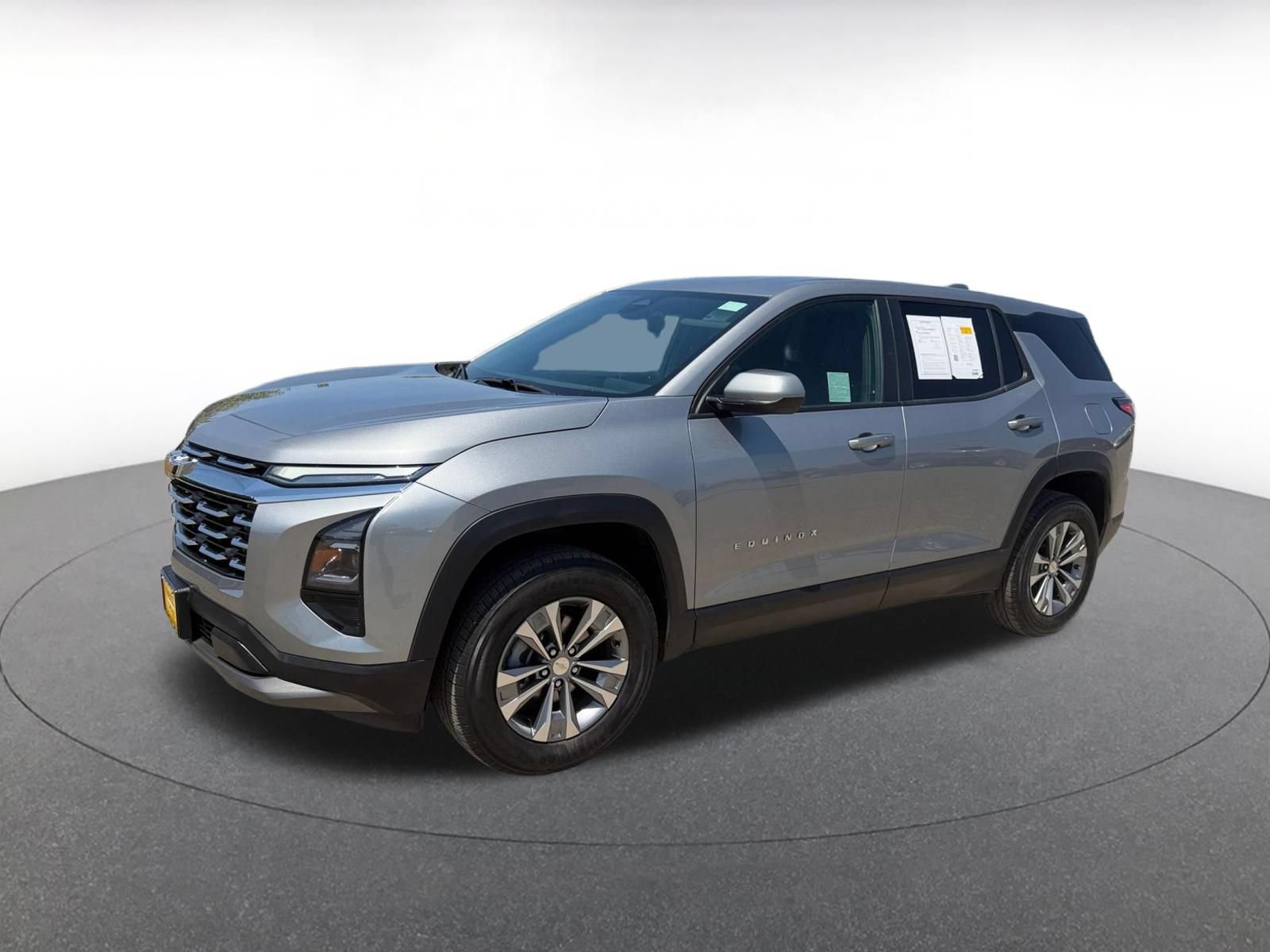 Used 2025 Chevrolet Equinox LT FWD image 4