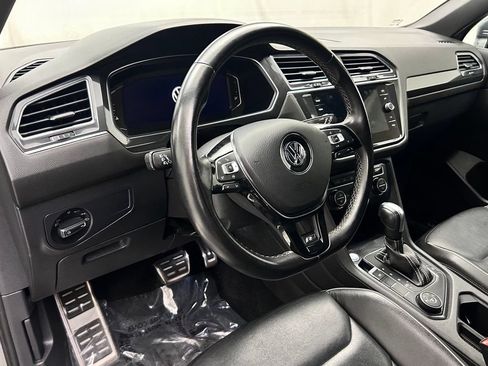 Used 2021 Volkswagen Tiguan SEL Premium R-Line AWD/4WD image 11