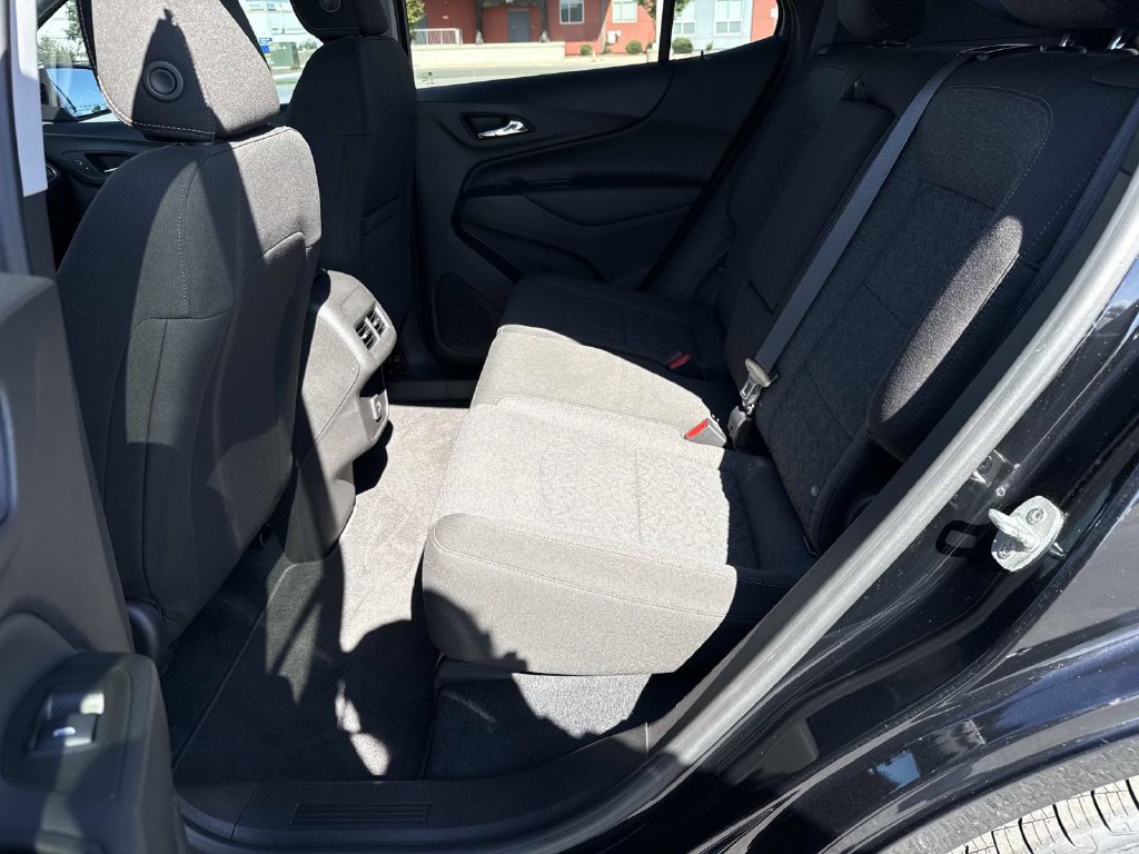 Used 2022 Chevrolet Equinox LT AWD/4WD image 23