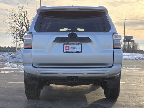 Used 2023 Toyota 4Runner TRD Off-Road Premium image 30