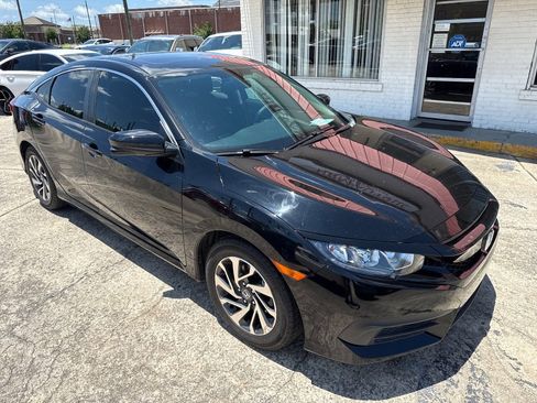 Used 2016 Honda Civic EX image 2