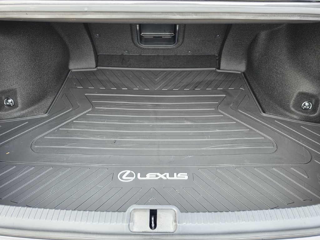 Used 2025 Lexus ES 350 w/ Premium Package FWD image 30