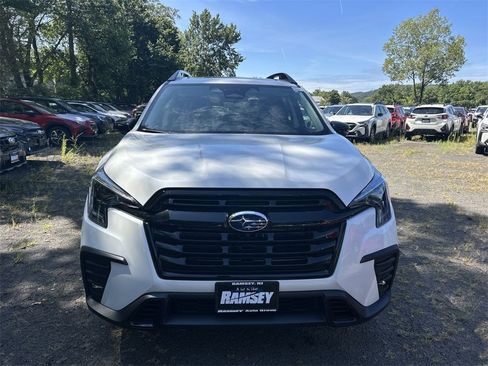 New 2025 Subaru Ascent Bronze Edition w/ Onyx Package image 3