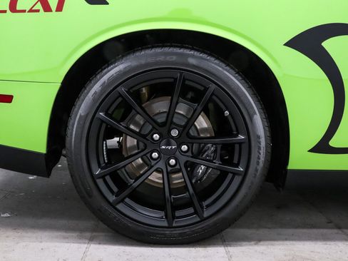 Used 2023 Dodge Challenger SRT Hellcat w/ Driver Convenience Group image 10