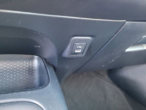 Used 2024 Toyota Corolla LE FWD image 15