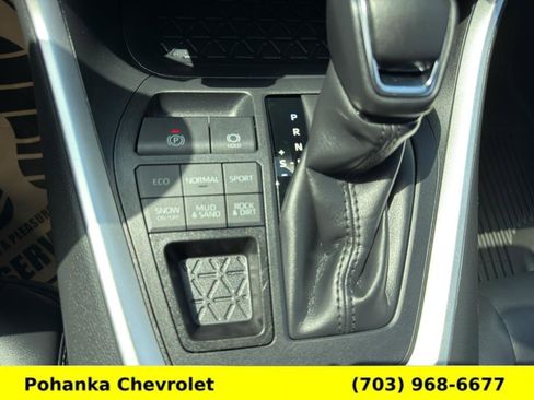 Used 2023 Toyota RAV4 XLE Premium AWD/4WD image 17