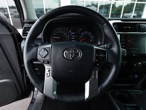 Used 2023 Toyota 4Runner SR5 Premium w/ Moonroof Package RWD image 12