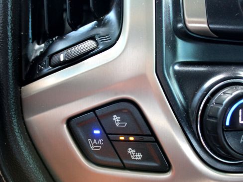 Used 2015 GMC Sierra 3500 Denali image 34