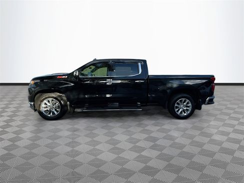 Used 2019 Chevrolet Silverado 1500 LTZ image 9