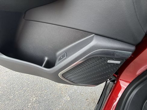 Certified 2025 Buick Enclave Sport Touring w/ LPO, Floor Liner Package FWD image 31
