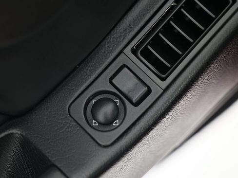 Used 1994 Porsche 928 GTS RWD image 26