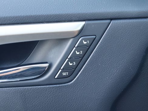 Used 2018 Lexus RX 350L FWD image 13