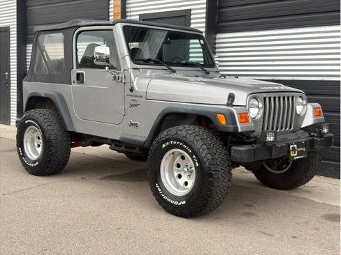 Used 2000 Jeep Wrangler Sport AWD/4WD image 11
