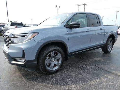 Used 2024 Honda Ridgeline TrailSport image 10