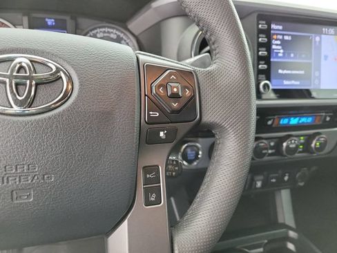 Used 2020 Toyota Tacoma TRD Pro AWD/4WD image 25